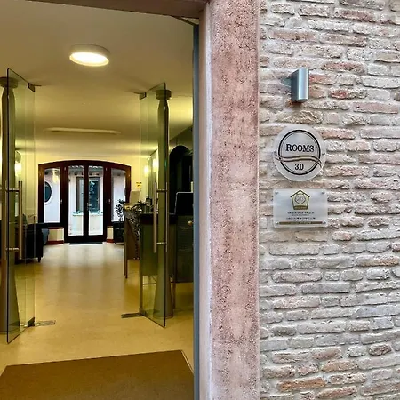 Guest house 3.0 Boutique Rooms Ferrara
