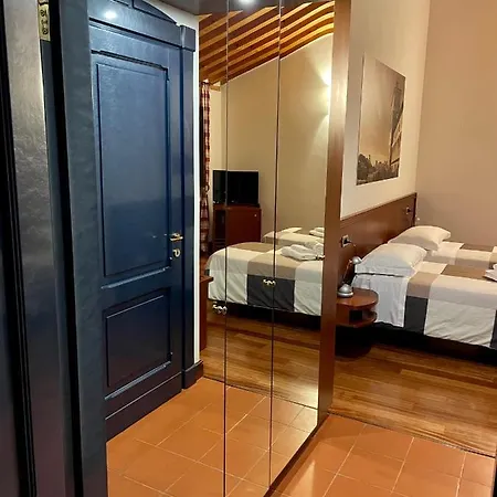 3.0 Boutique Rooms *